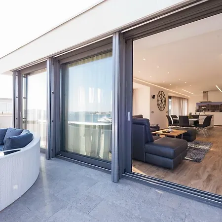 Luxury Penthouse Cosmacendi Apartamento Zadar