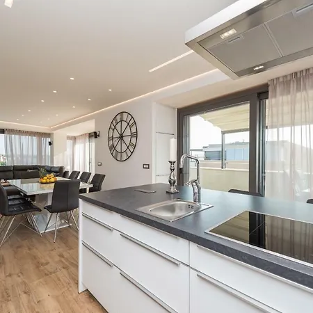 Luxury Penthouse Cosmacendi Apartment Zadar