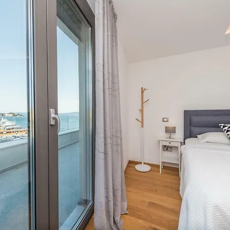 Apartment Luxury Penthouse Cosmacendi *