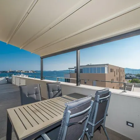 Luxury Penthouse Cosmacendi Apartment *