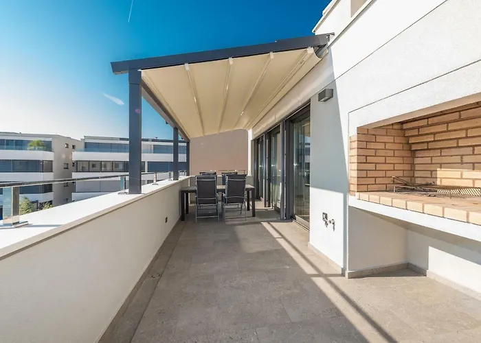 דירה Luxury Penthouse Cosmacendi